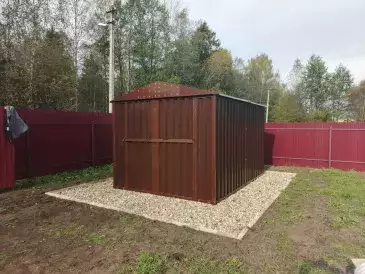 Хозблок для садовой техники и инвентаря в шоколадном цвете в дер. Аймусово, Талдомский г.о, МО